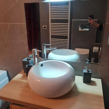 Penzion La Del Doge - Privata Con Vasca Idromassaggio E Ingresso Indipendente,camino E Cromoterapia 4*